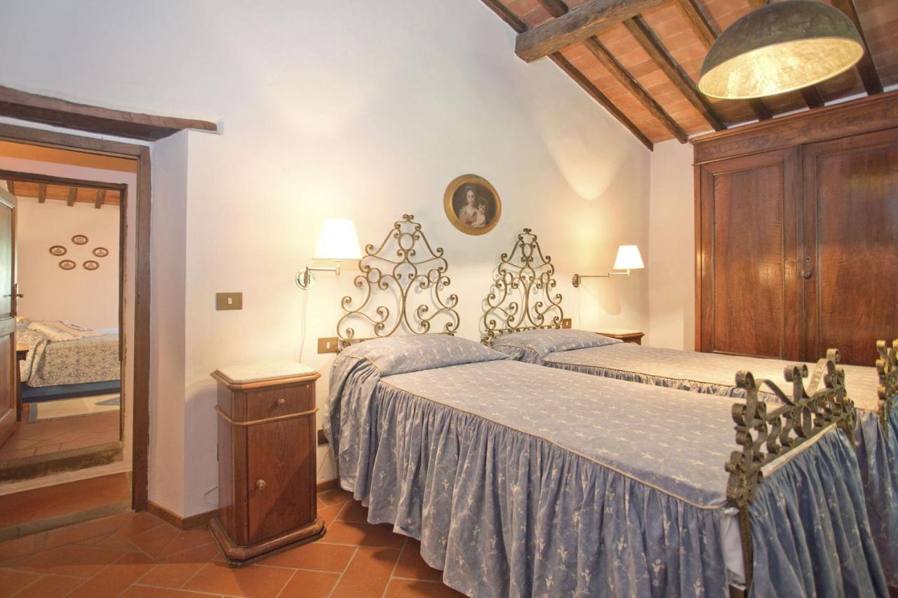 Pozza Di Volpaia By Salogi Villas Radda in Chianti Exterior photo